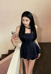 637781915: Chica busca chico en Barcelona