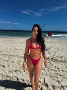 637058225: Chica busca chico en La Coruña