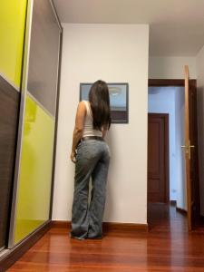 635788530: Chica busca chico en Granada