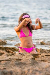 610197208: Chica busca chico en Ibiza