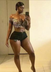 745016499: Chica busca chico en Murcia