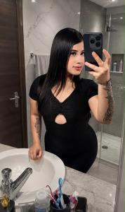 742053470: Chica busca chico en Valencia