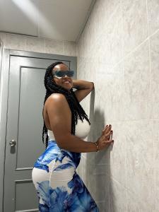 603422940: Chica busca chico en Valencia