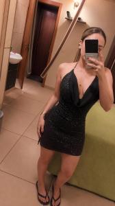 611265464: Chica busca chico en Barcelona