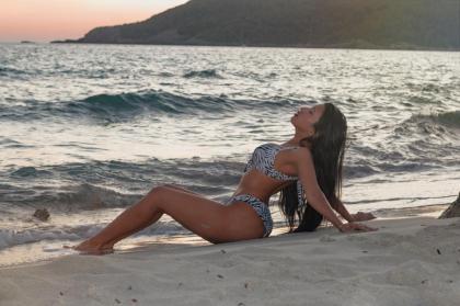 613655865: Chica busca chico en Barcelona