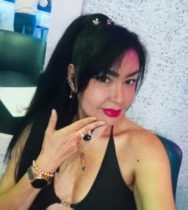 613366322: Chica busca chico en Tenerife