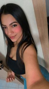 672574783: Chica busca chico en Cantabria