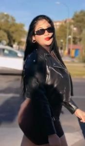 641906164: Chica busca chico en Madrid