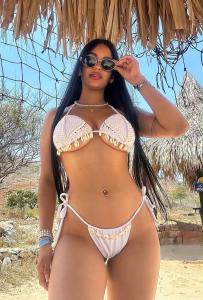 657035249: Chica busca chico en Cádiz