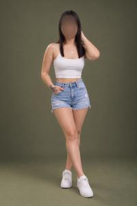 672764315: Chica busca chico en Madrid