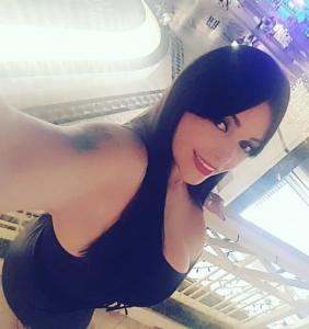 641936280: Chica busca chico en Tenerife