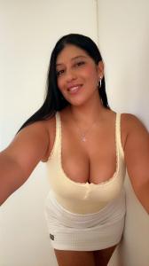 674384436: Chica busca chico en Murcia