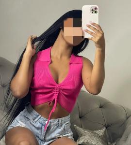643553129: Chica busca chico en Sevilla