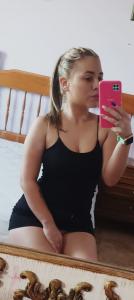613886017: Chica busca chico en Granada