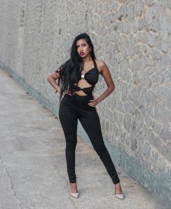 613655865: Chica busca chico en Barcelona