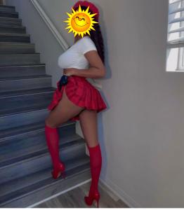 611378045: Chica busca chico en Alicante