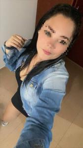 667797576: Chica busca chico en Córdoba