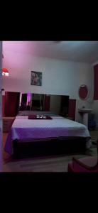 641585089: Chica busca chico en Zaragoza
