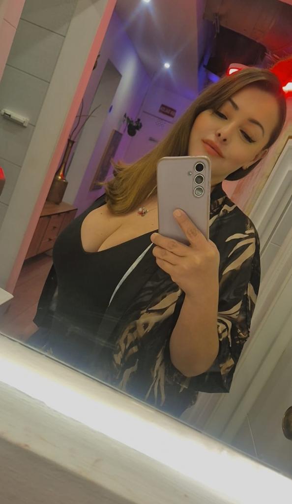 641936280: Chica busca chico en Tenerife
