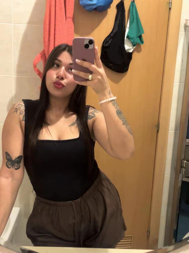 672583493: Chica busca chico en Tenerife