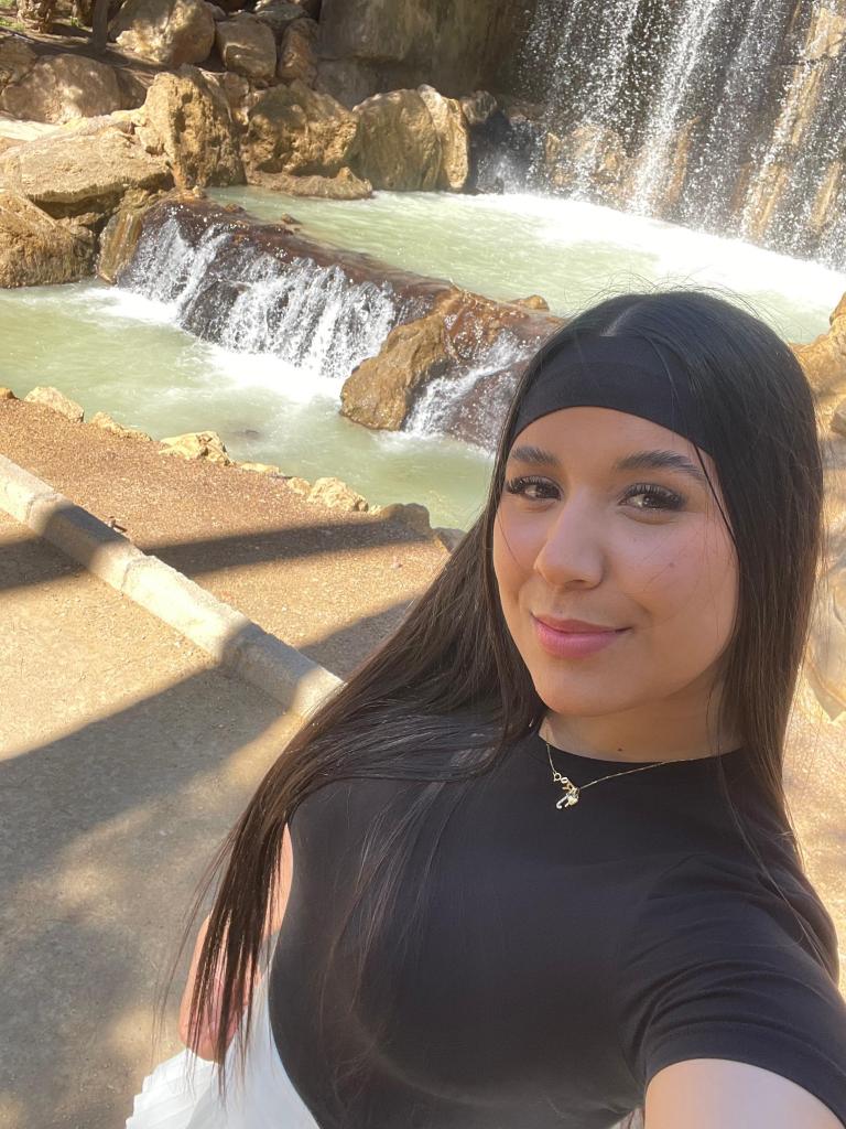 Chica busca chico en Granada: 