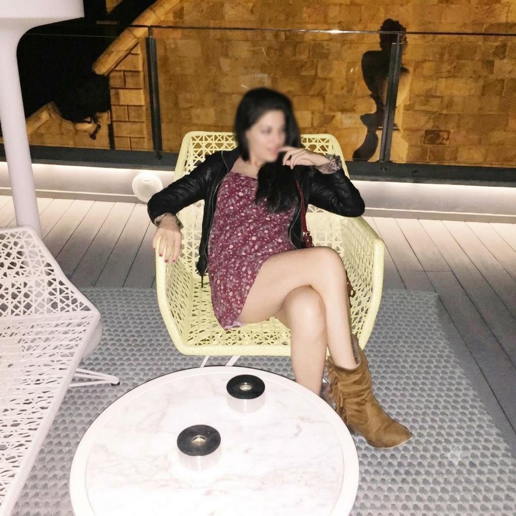 651476658: Chica busca chico en Lérida
