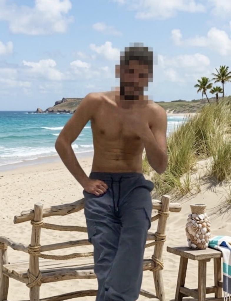 Chico busca chica en Sevilla: 