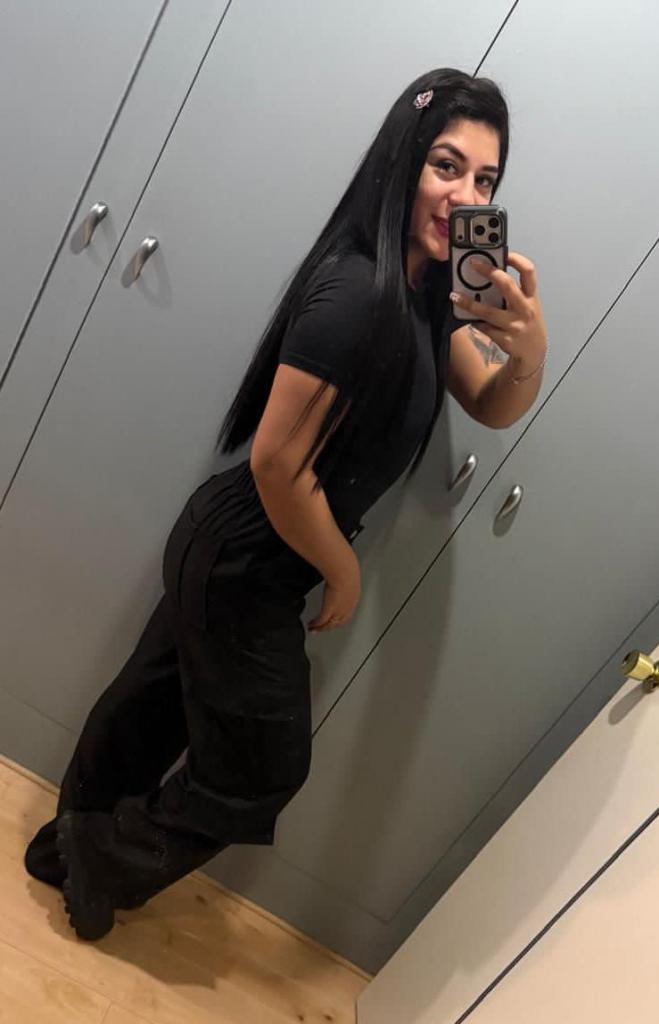 Chica busca chico en Barcelona: 