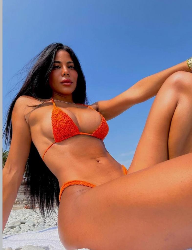 Chica busca chico en Granada: 