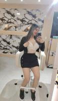 631144456: Chica busca chico en Barcelona
