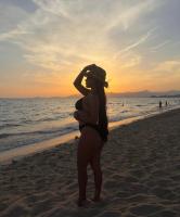664248198: Chica busca chico en Sevilla