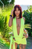 664874220: Chica busca chico en Madrid