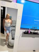 632567427: Chica busca chico en Málaga