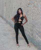 613655865: Chica busca chico en Barcelona