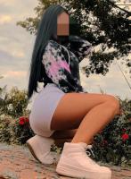 643553129: Chica busca chico en Sevilla