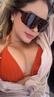 611265464: Chica busca chico en Barcelona