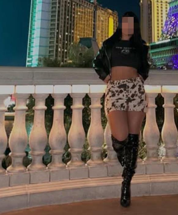 Chica busca chico en Sevilla: 