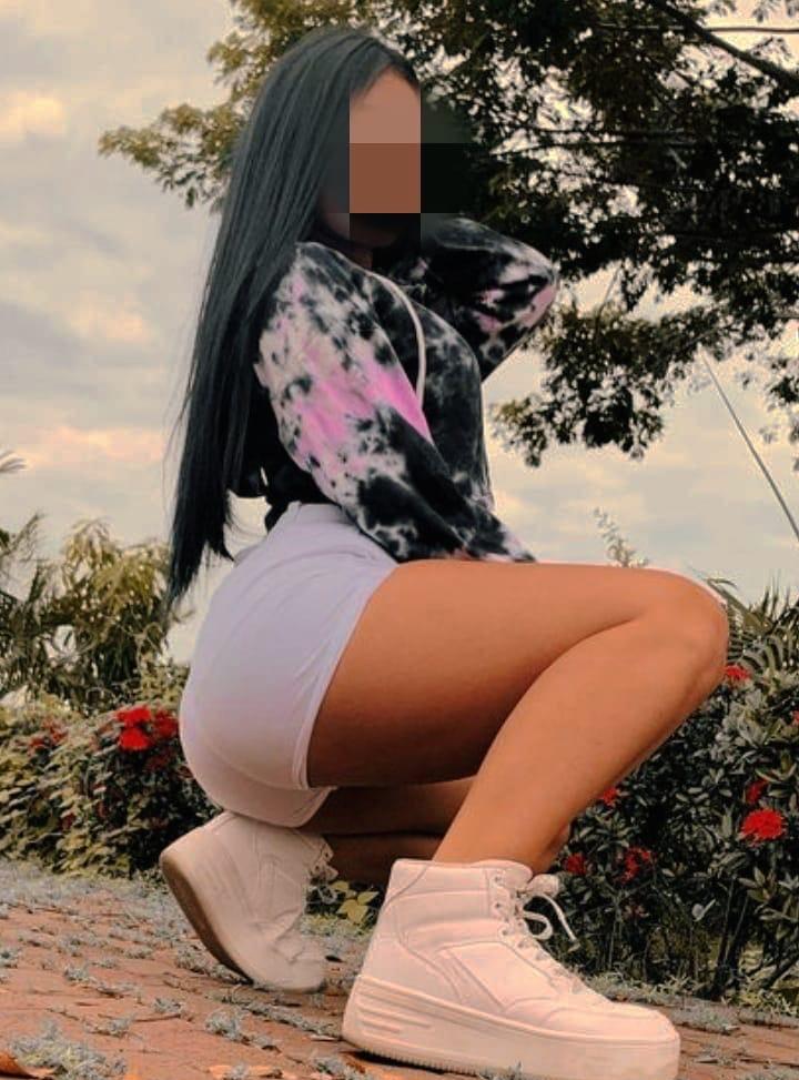 Chica busca chico en Sevilla: 