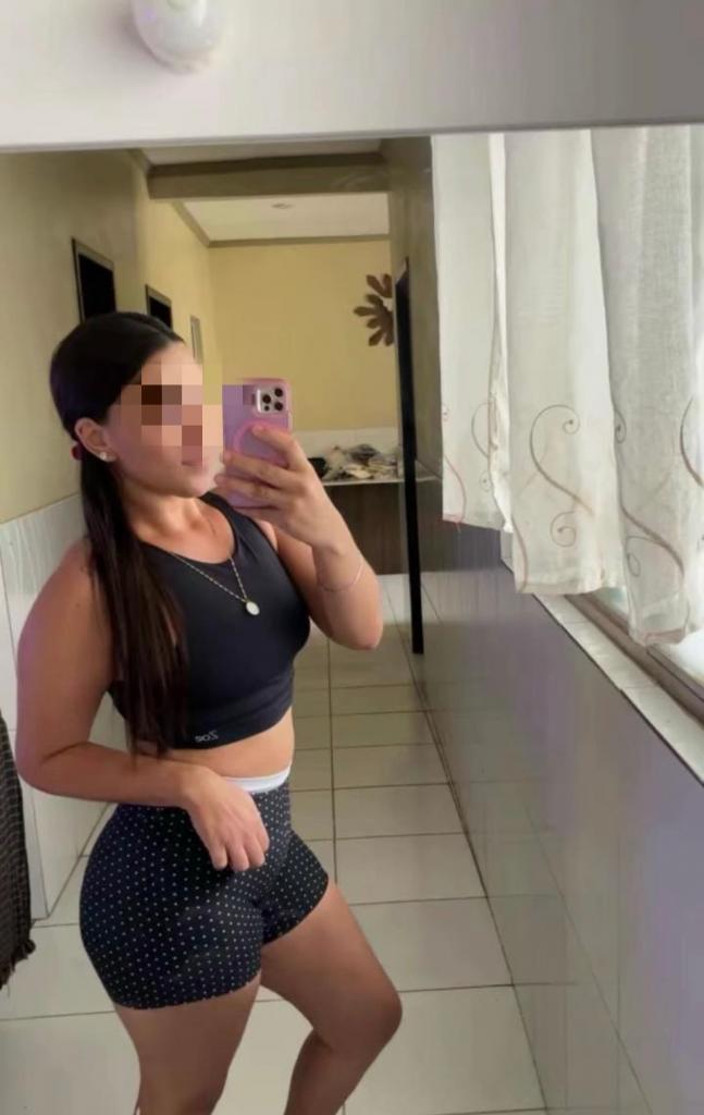 Chica busca chico en La Coruña: 