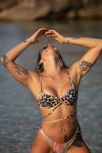 624416665: Chica busca chico en Ibiza