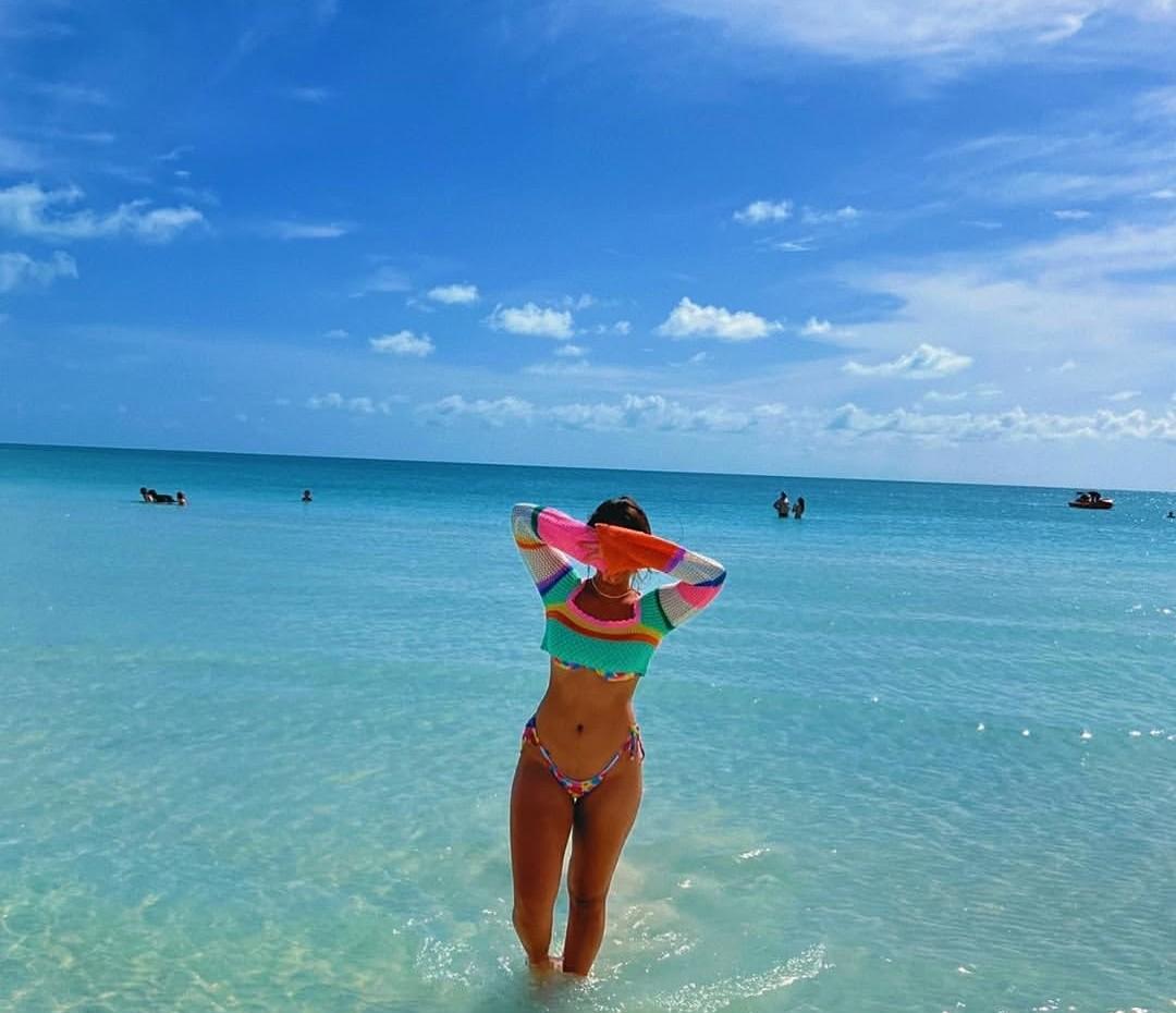 613930188: Chica busca chico en Barcelona