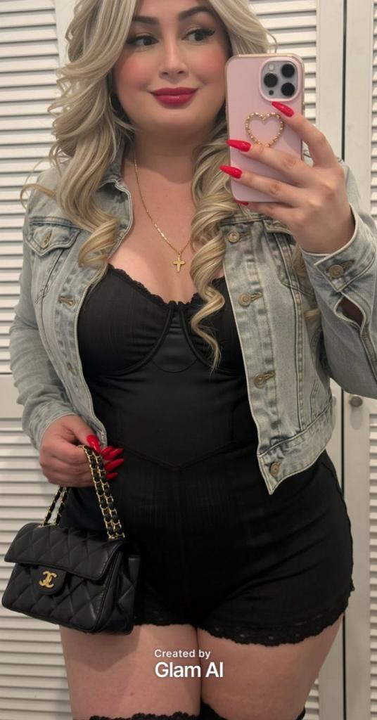 666218600: Travesti en La Coruña