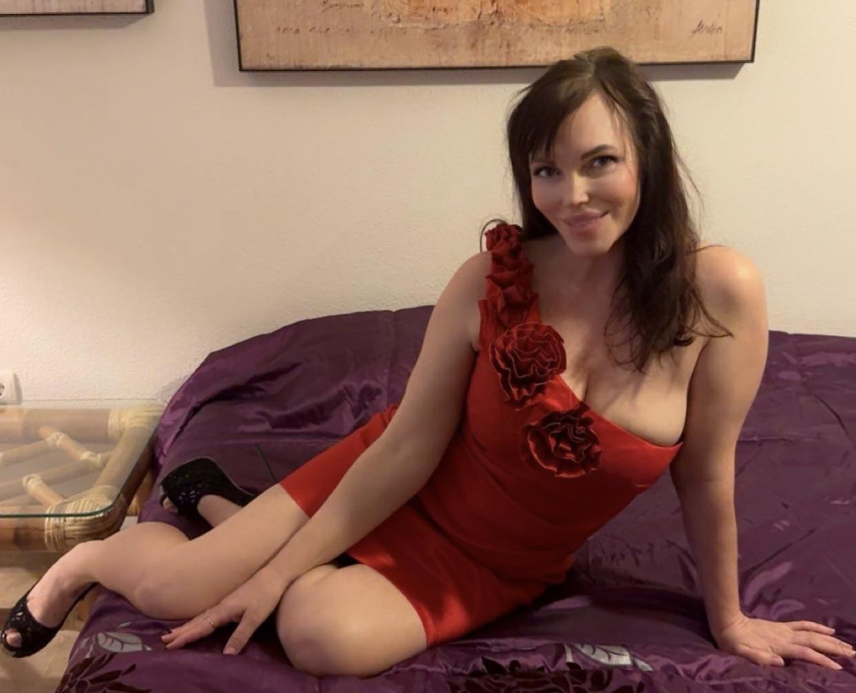 Chica busca chico en Alicante: 