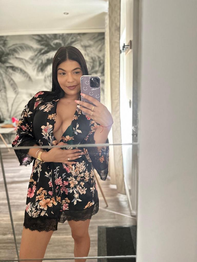 Chica busca chico en Gerona: 