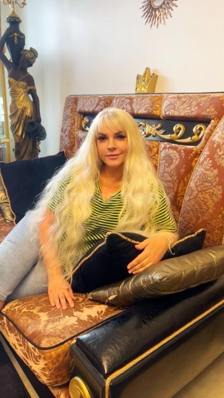 637828903: Chica busca chico en Barcelona