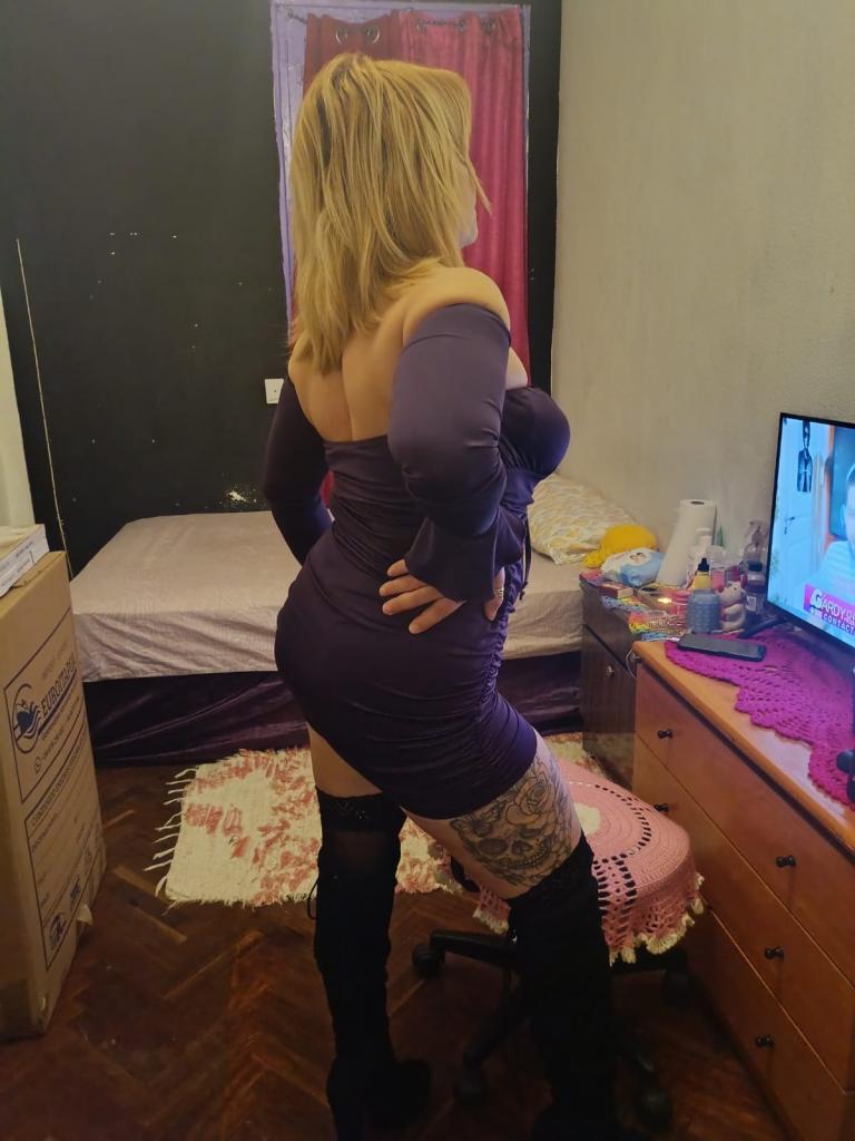 Chica busca chico en Burgos: 