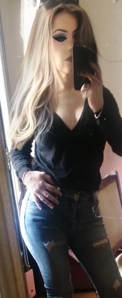 Chica busca chico en Alicante: 