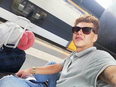 641319882: Chico busca chica en Málaga