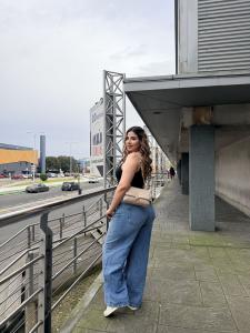 613248493: Chica busca chico en Cantabria