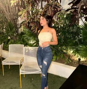 641690863: Chica busca chico en Málaga